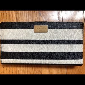 Black and white striped Kate Spade wallet